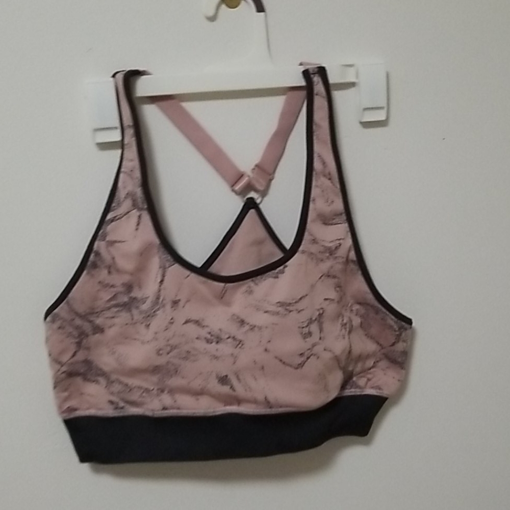Sports bra